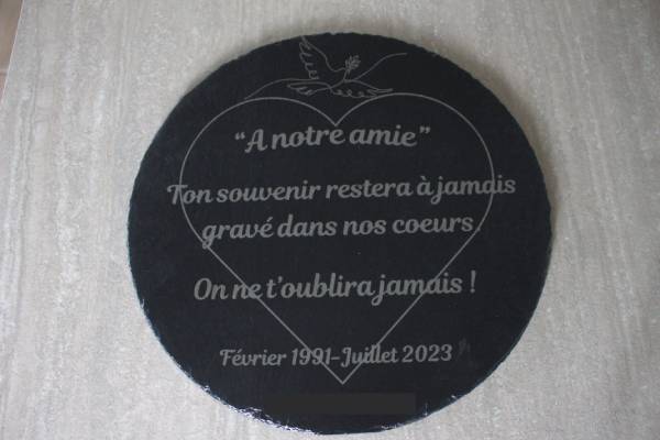 Lien vers Plaque funéraire